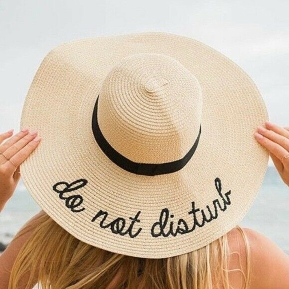 2 Chic Floppy Straw Sun Hat